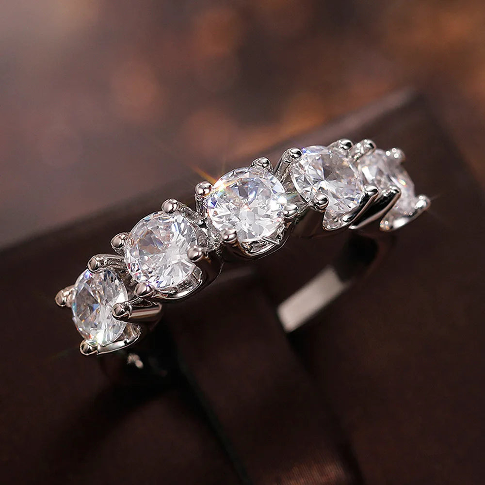 Hot Selling Single Row lab Moissanite Rings for Women Elegant Crystal 925 Sterling Silver Rings for Wedding Jewelry Size 6-10