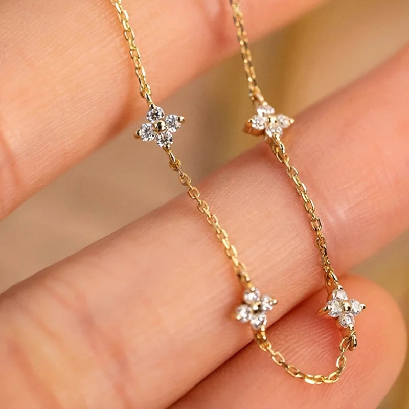 Stainless Steel Zircon Four Leaf Clover Pendant Necklace for Women Girls Simple Elegant Jewelry Gift Lucky Charm Chain