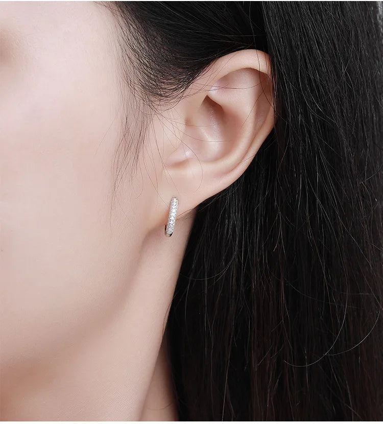 EUREKA Moissanite Hoop Earrings for Women 18K Real Gold Plated Sterling Silver Hypoallergenic Lab Created Diamond Huggie Earring