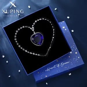 Xuping Jewelry Fashion Romantic Love Style Gold Color Huggies Earrings for Women Girlfriend Party Gift X001002627