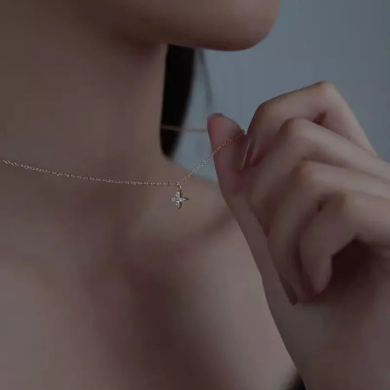 925 Sterling Silver Simple Delicate Zircon Flower pendant Necklace for Women Korea Sweet Temperament Jewelry Accessories