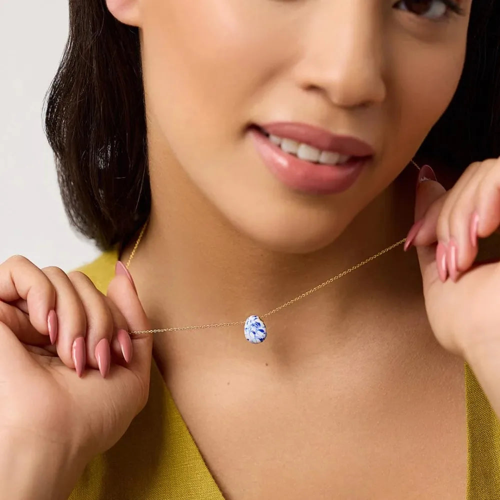 New Trendy White and Blue Enamel Flower Pattern Hoop Earrings for Women Charm Gold Plated U Shape Huggie Hoops Statement Jewelry