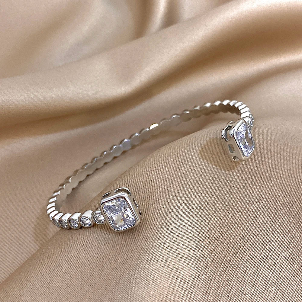 Luxury Micro Inlaid Zircon Stainless Steel Bracelet for Women Fashion Shiny Gold Silver Color Open Bangle Bracelets Jewelry Gift