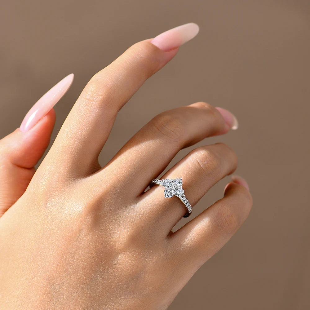 ATTAGEMS 925 Sterling Silver Luxury Full Moissanite Rings 0.3ct DVVS1 Round Cut Sparkling Engagement Band for Women Fine Jewelry