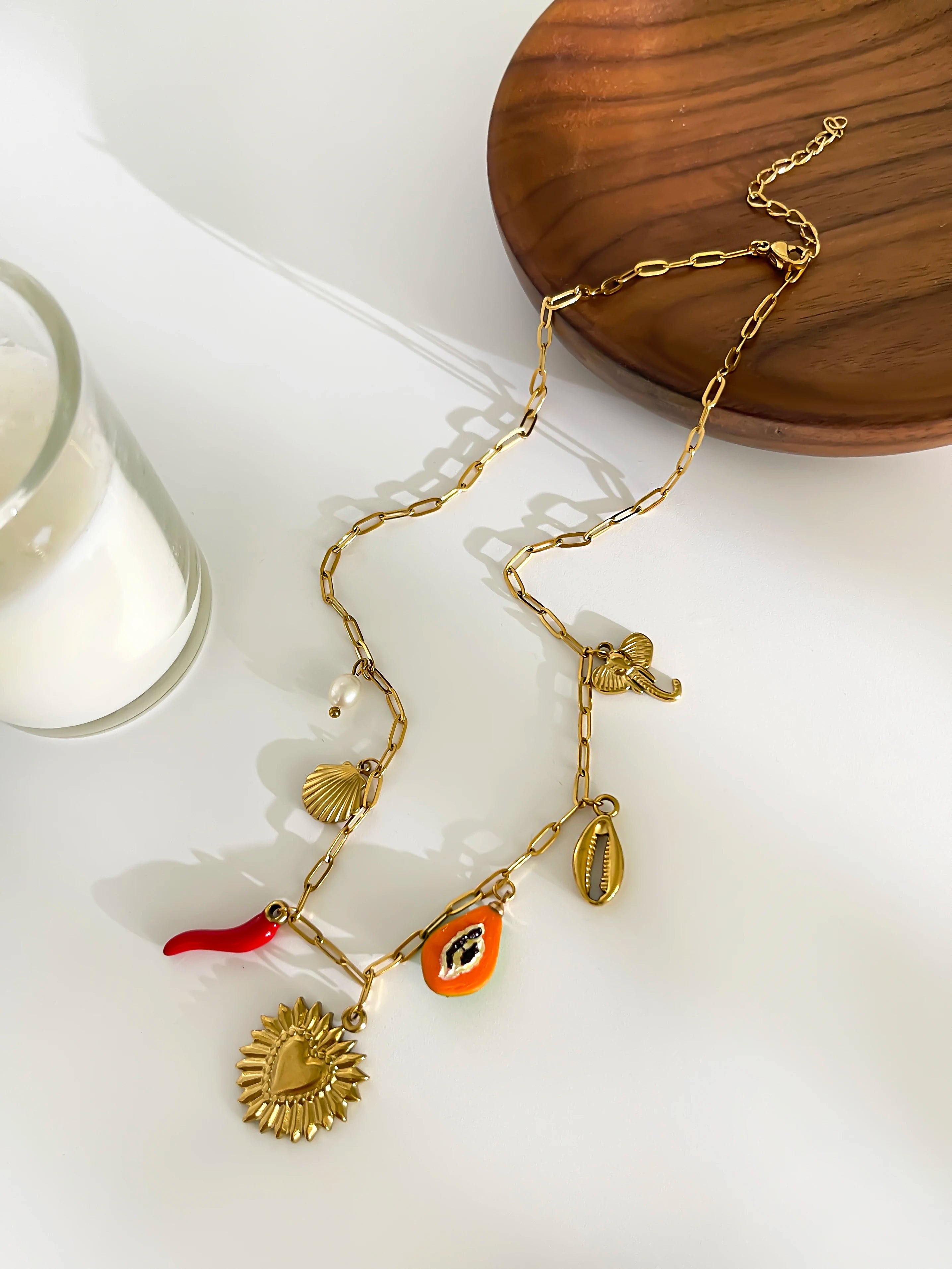 Peri'sbox Boho 18K Gold Plated Freshwater Pearl Red Enamel Pepper Shell Heart Pendant Necklace Women Beach Party Gift Waterproof