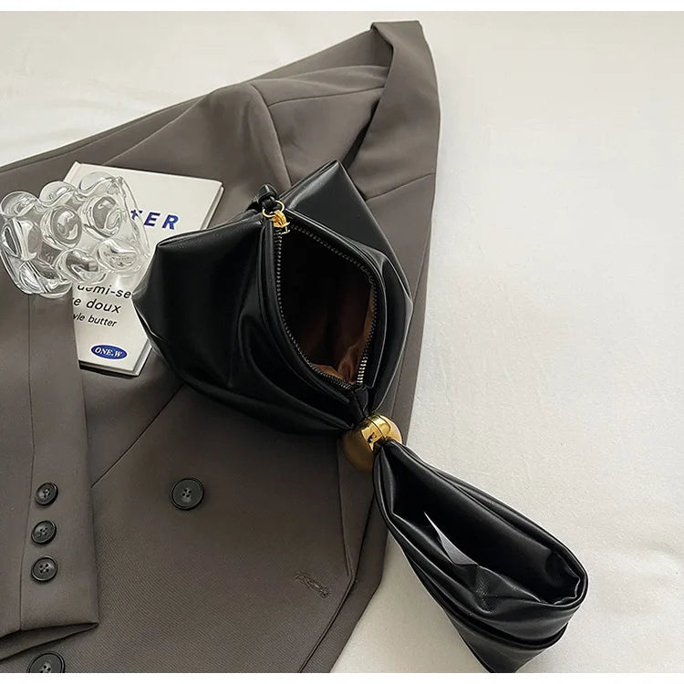 Personalized Soft Leather Clutch Bag Luxury Designer Women Pleated Mini Bucket Pouch Temperament Side Zipper Party Evening Bags