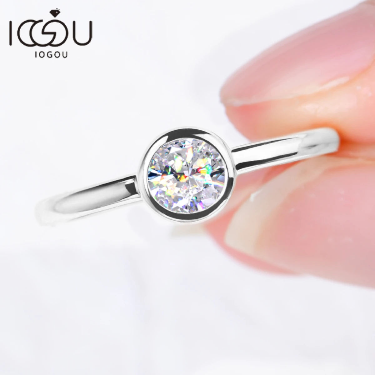 IOGOU 100% 925 Silver Solitaire 5mm 0.5ct D Moissanite Wedding Ring for Women Bezel Engagement Promise Finger Bands Jewelry Gift