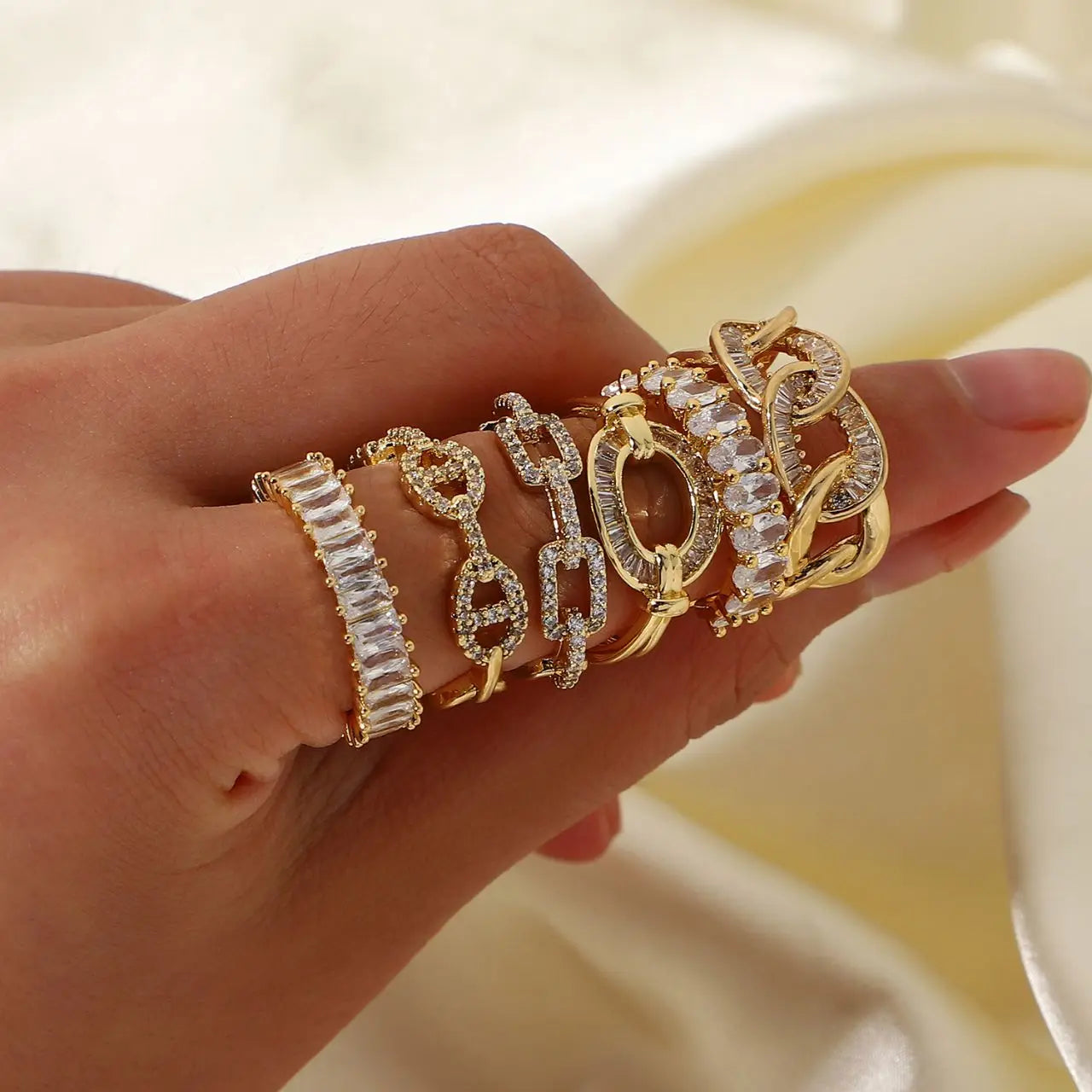 Anillos Gold Color Cubic Zirconia Chic Rings For Women 2025 Punk Elegant Wedding Party Aesthetic Stainless Steel Ring Jewelry